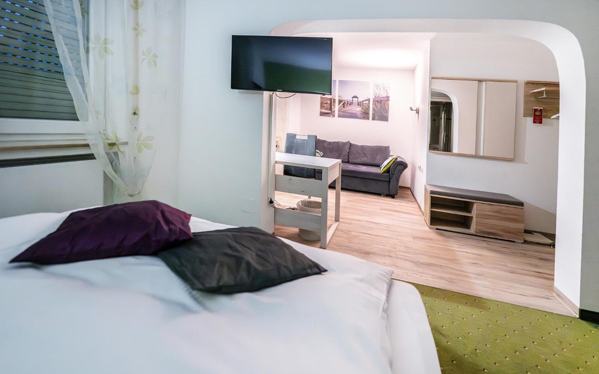 Hotel Villa Sulmana Некарзулм Екстериор снимка